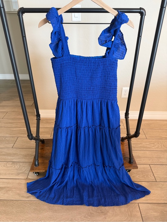Vince Camuto Dresses & Skirts - Vince Camuto Electric Blue Smocked Maxi Dress